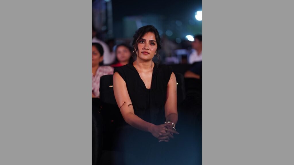 Yash praises Rukmini Vasanth, Rukmini Vasanth, Yash Rukmini Vasanth, Toxic movie, Toxic A Fairy Tale for Grown-Ups, Toxic pre-release event, Toxic Hyderabad event, Yash Toxic movie, Rukmini Vasanth Toxic, Toxic movie release date, Yash latest news, Rukmini Vasanth latest news, Toxic cast, Nayanthara Toxic, Kiara Advani Toxic, Tara Sutaria Toxic, Huma Qureshi Toxic, Geetu Mohandas Toxic, Toxic 2026, Kannada actress Rukmini Vasanth